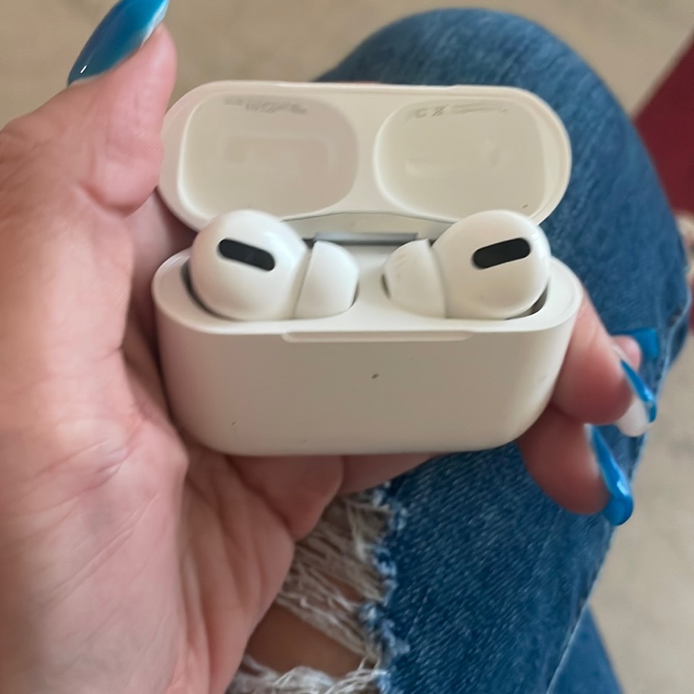 AirPods Pro’s